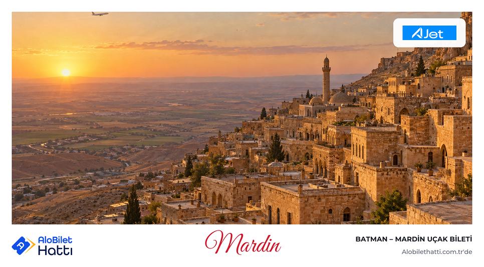 Mardin'in yamaca kurulu bal rengi taş evleri ve ovaya açılan manzara