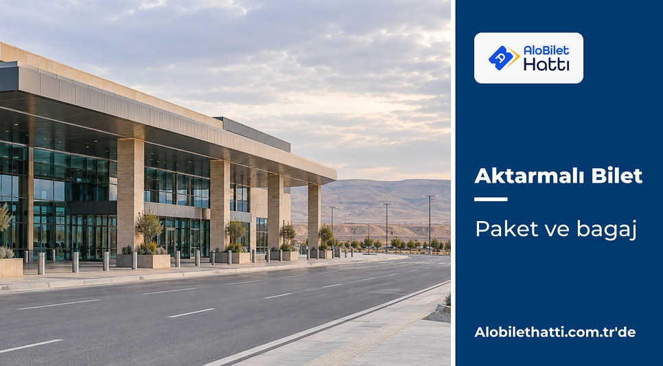 Kuru bir platodaki bölgesel havalimanının terminal binası dış cephesi