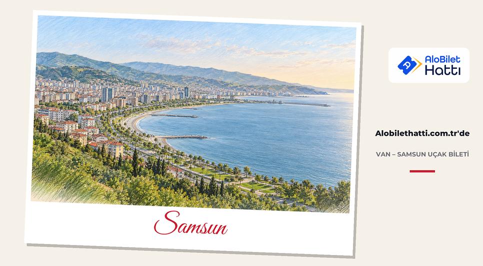Samsun kıyısında Karadeniz'e uzanan sahil şeridi ve yeşil tepeler